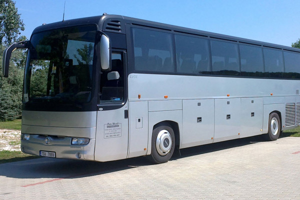 Renault Iliade 65+1 exteriér